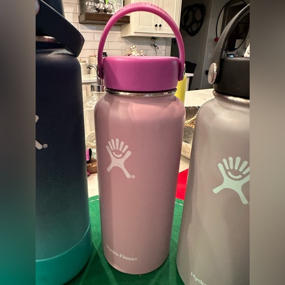 Hydro Flask - Picture 16 of 16